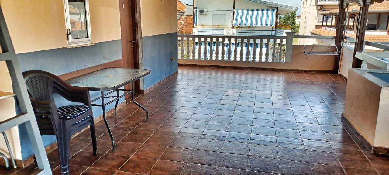 Apartments Haris Olympiakí Aktí Zewnętrze zdjęcie